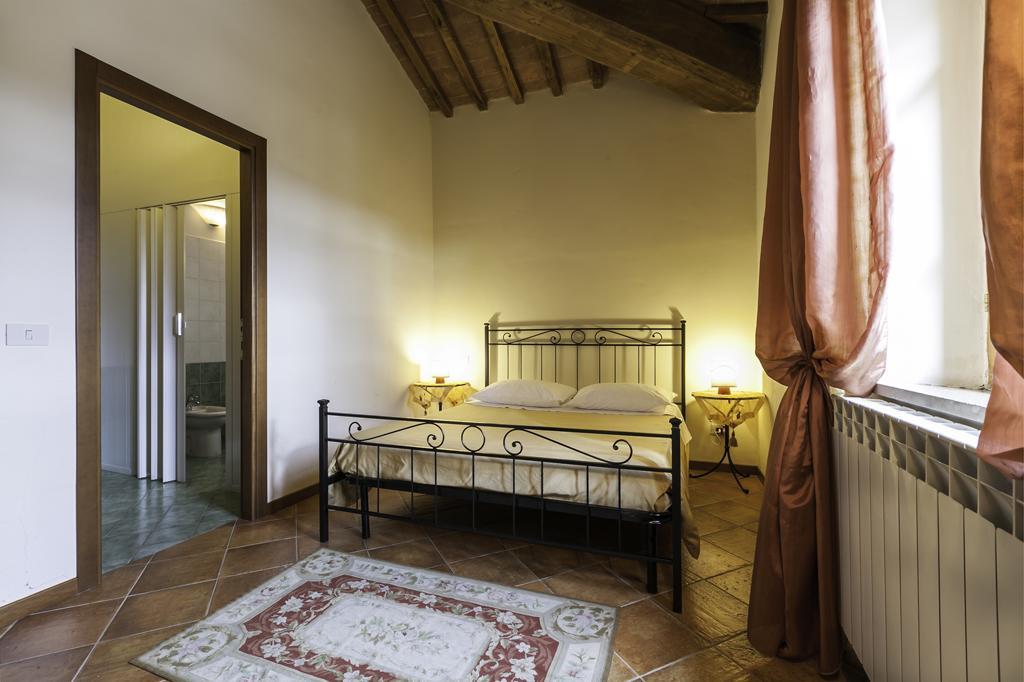 Il Conte Matto Hotel Трекуанда Екстериор снимка